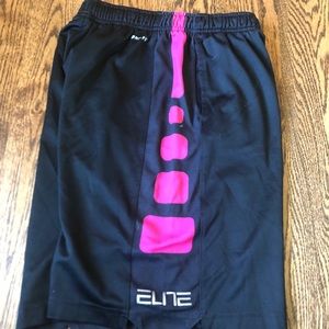 Nike drifit boys basketball shorts